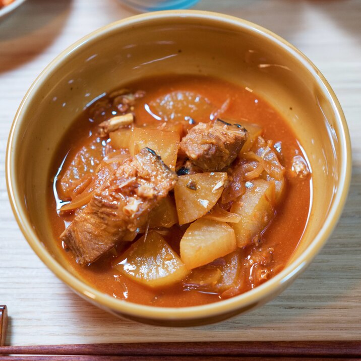 さばのみそ煮缶と大根のコチュジャン煮【朝鮮・主菜】